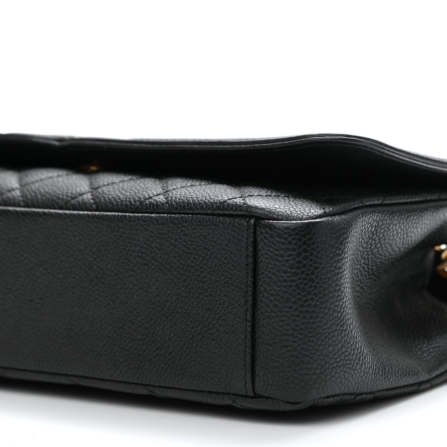 Caviar Quilted Medium CC Filigree Flap Black