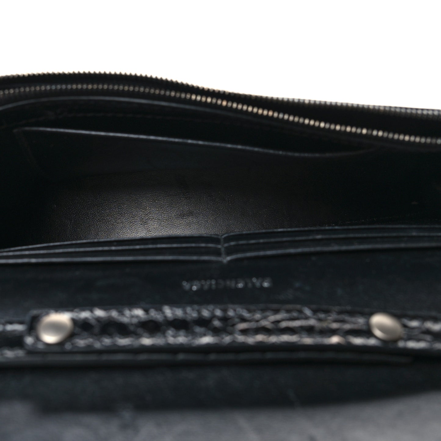 Shiny Calfskin Monochrome Crocodile Embossed Hourglass Chain Bag Black
