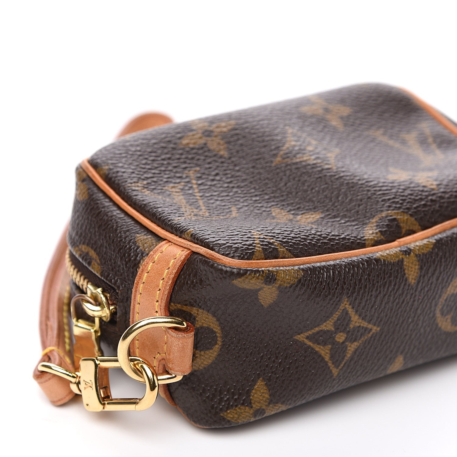 Louis Vuitton Monogram Wapity 6 of 7