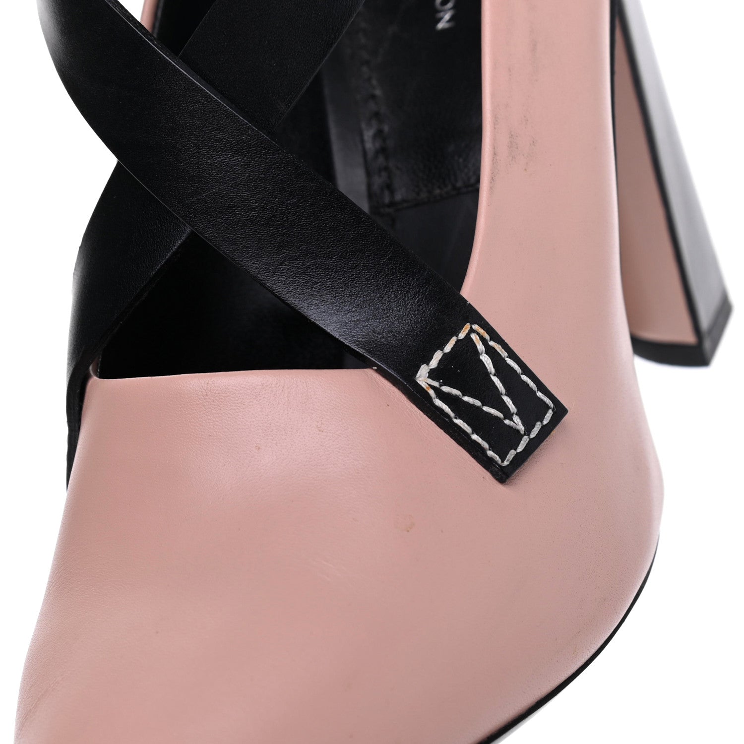 Louis Vuitton LOUIS VUITTON Calfskin Matchmake Cross Pumps 40 Beige Black 19 of 27
