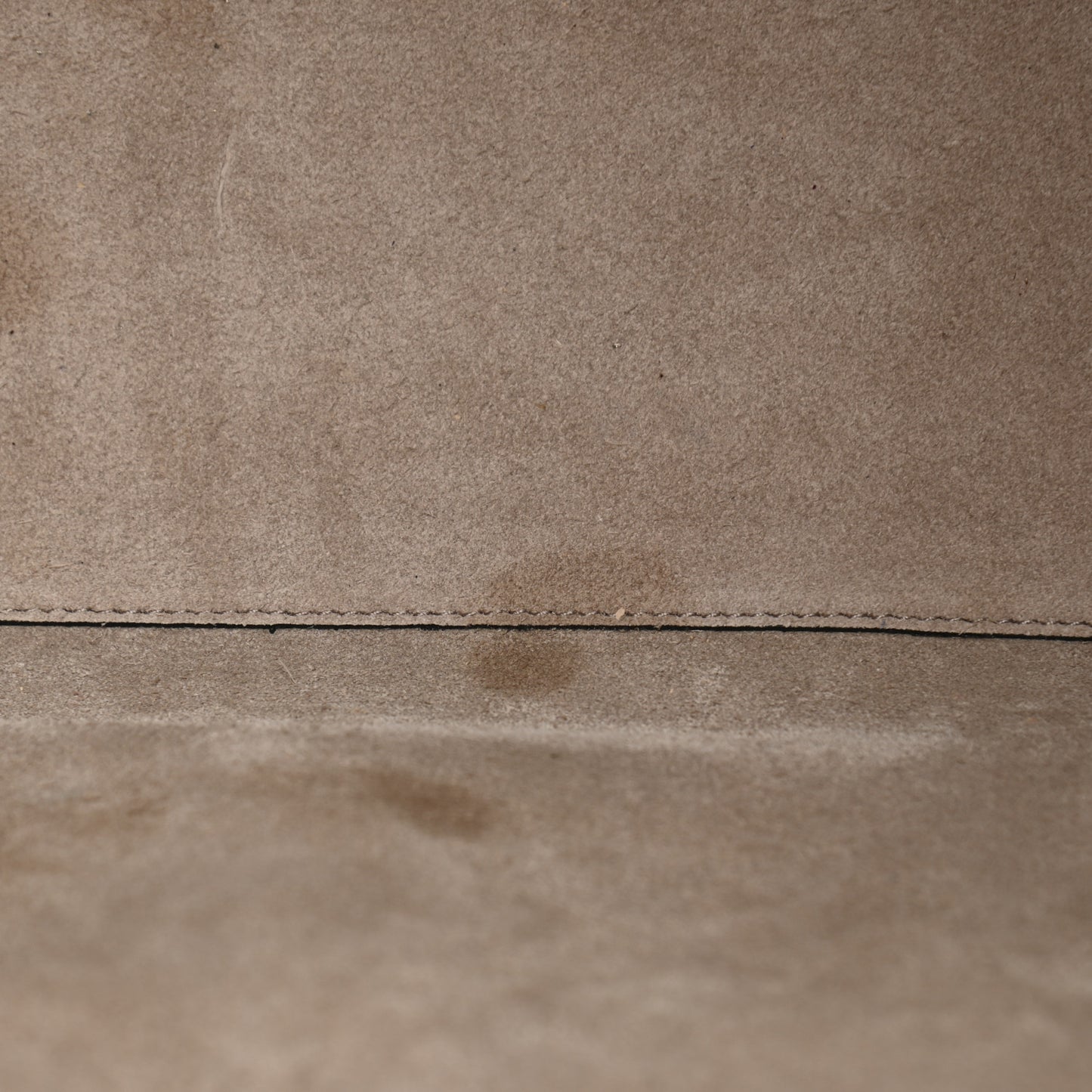Grained Calfskin Rockstud Shoulder Tote Poudre