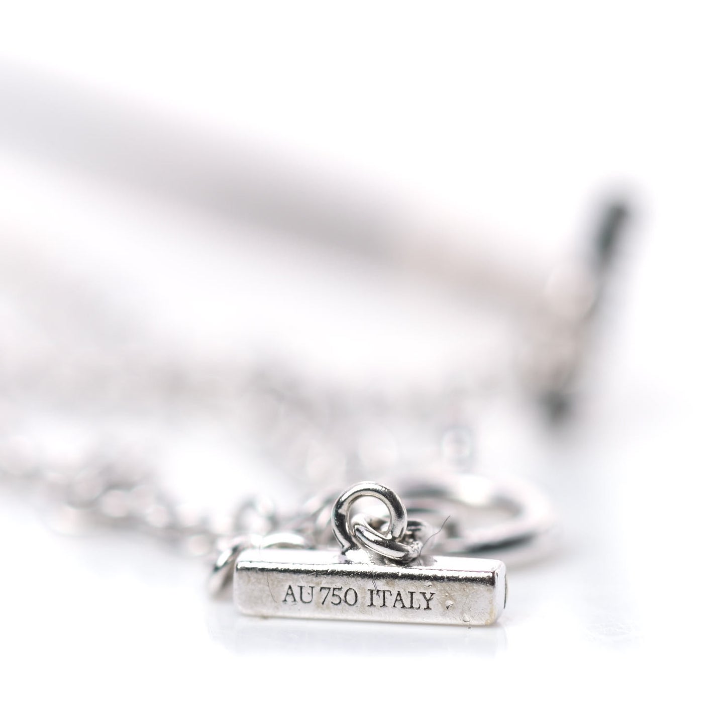 18K White Gold Diamond T Smile Bracelet