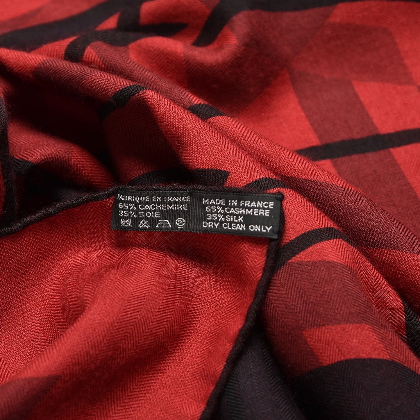 Cashmere Silk Imprimeur Fou Quadricube Shawl 140 Rouge Bordeaux Rouge Fonce