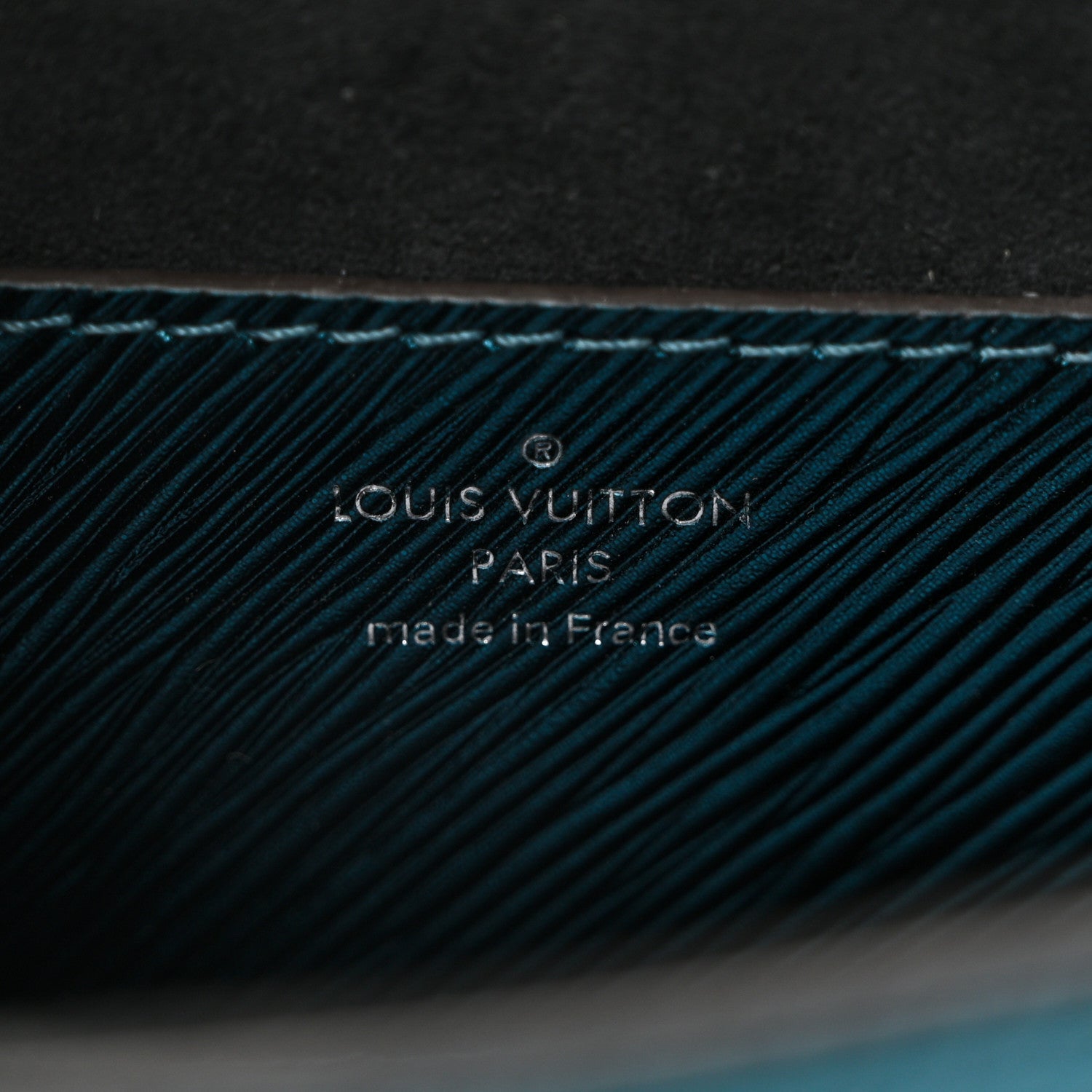 Louis Vuitton Epi Twist Scarabeo Shoulder Bag MM Blue Boreale 7 of 10