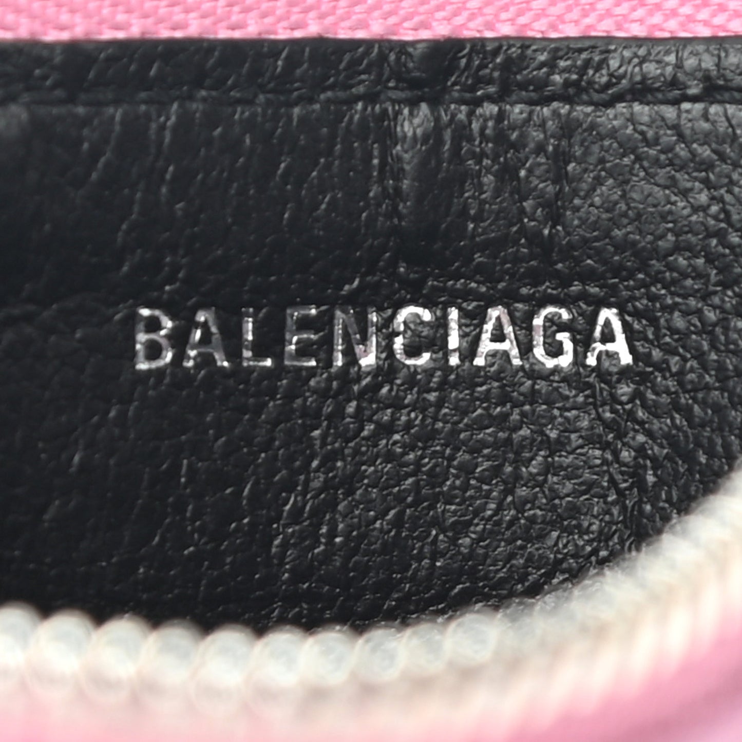 Metallic Grained Calfskin Logo Large Cash Long Coin Card Holder Pink Black