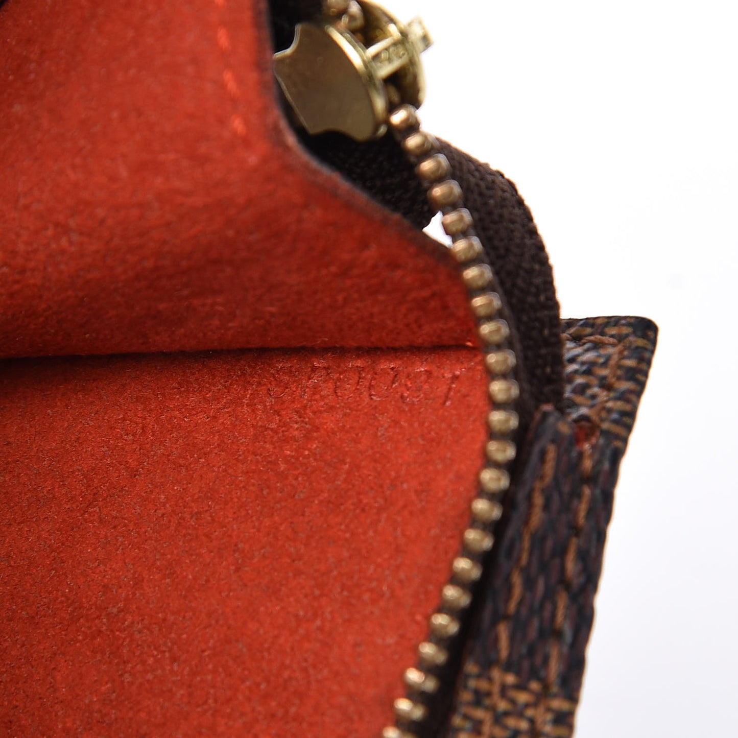 Damier Ebene Marais Bucket Pouch