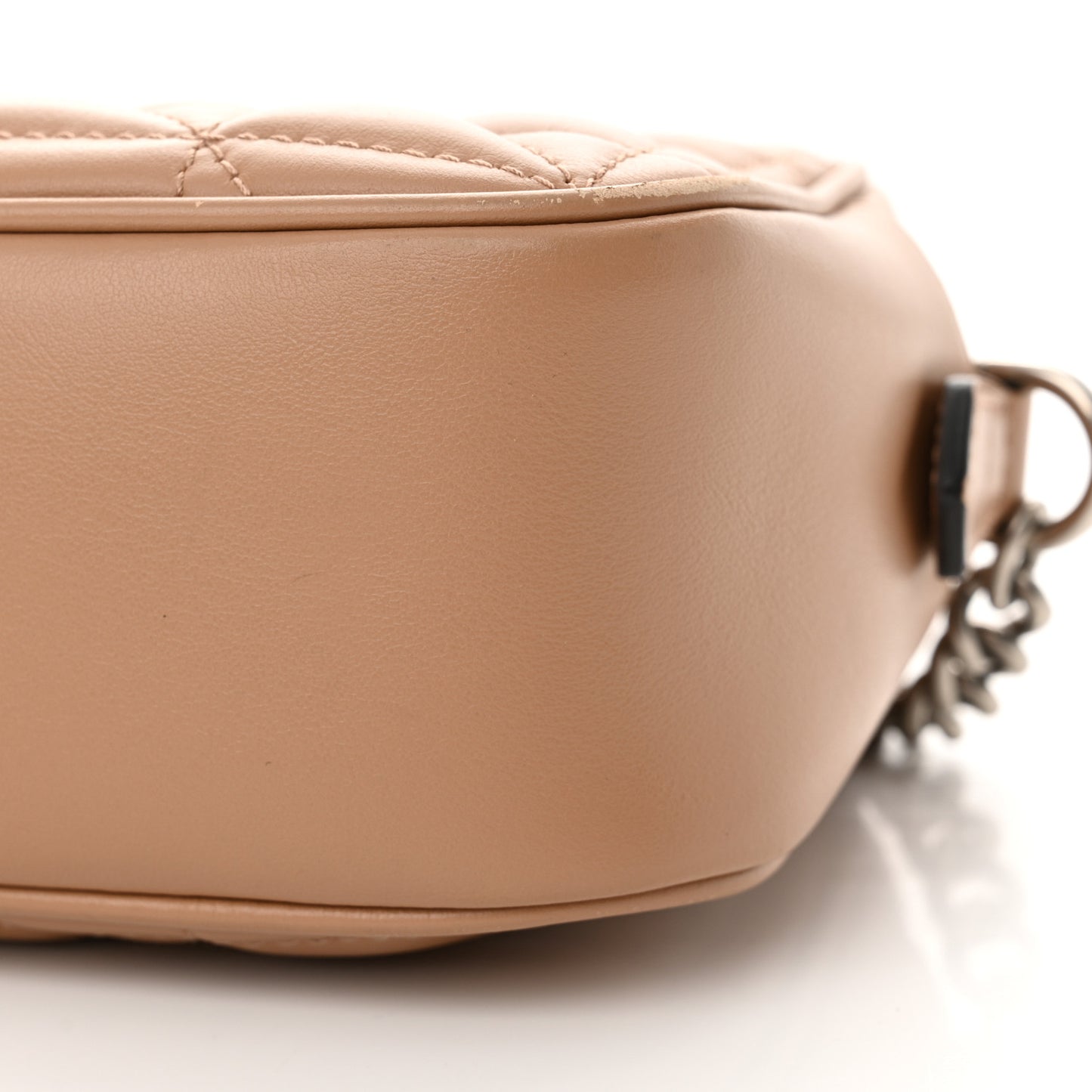 Calfskin Matelasse Aria Small GG Marmont Chain Shoulder Bag Camelia