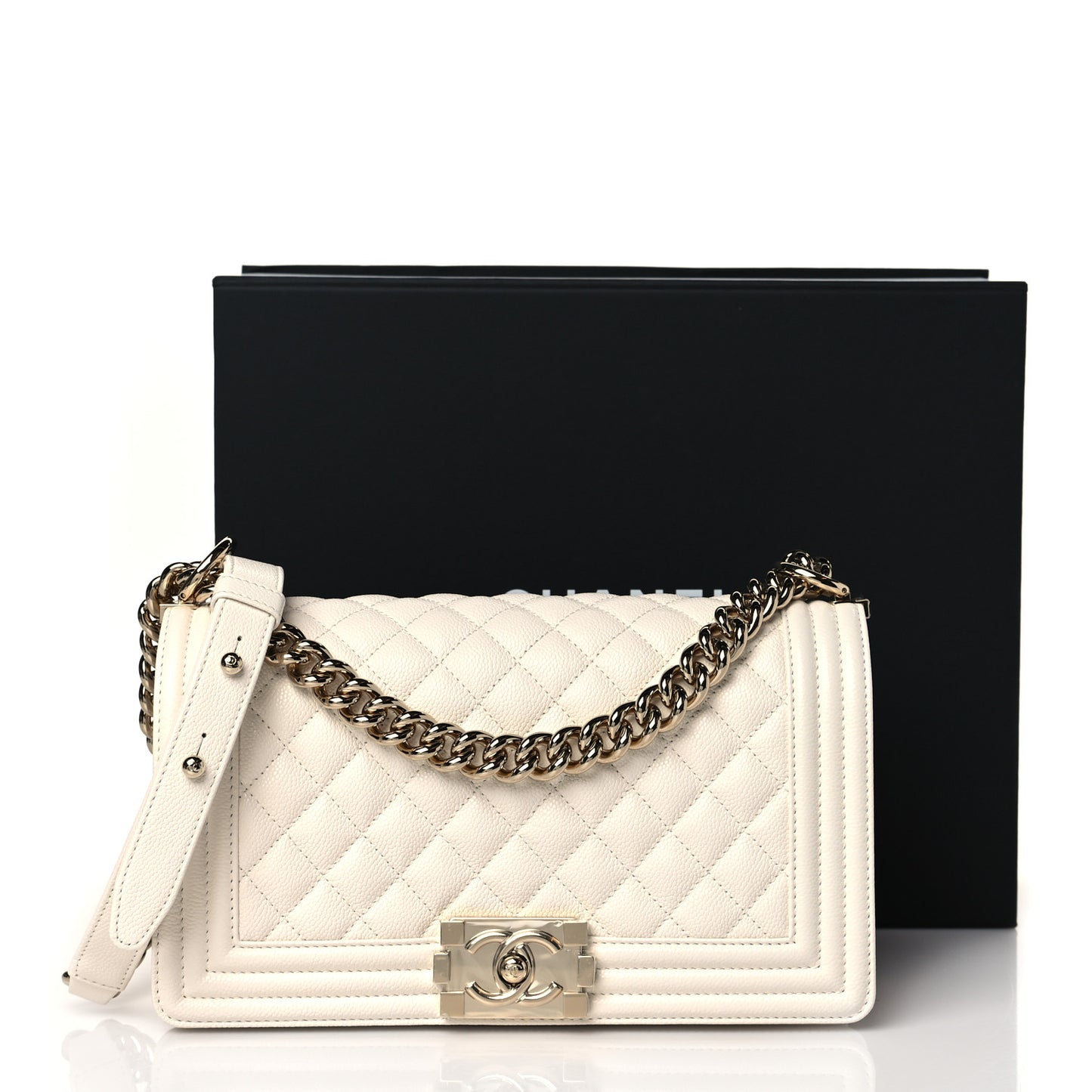 Caviar Quilted Medium Boy Flap Ivory