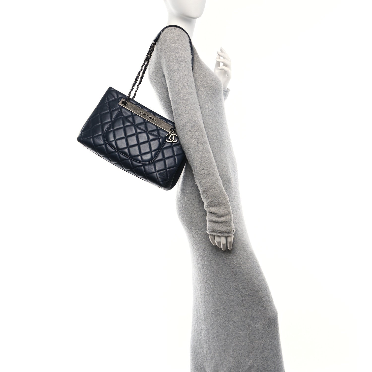 Chanel Lambskin Quilted Trendy CC Tote Navy 2 of 10