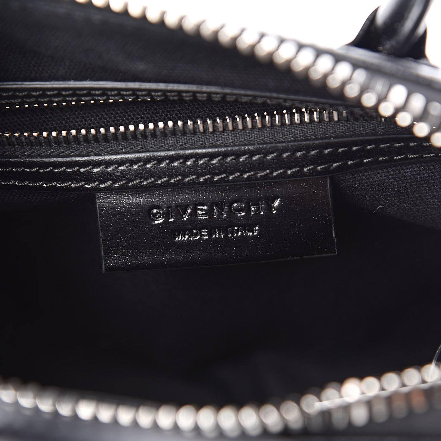 Shiny Lord Calfskin Mini Antigona Black