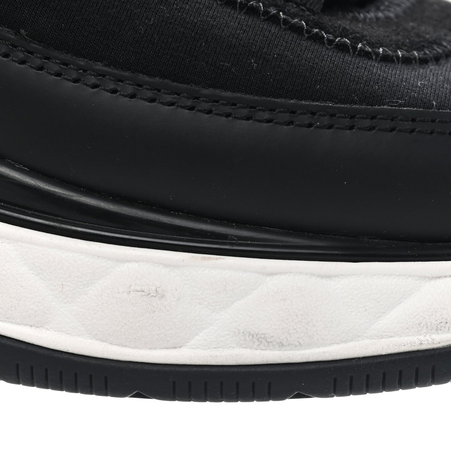 Velvet Calfskin Mixed Fibers CC Sneakers 38 Black