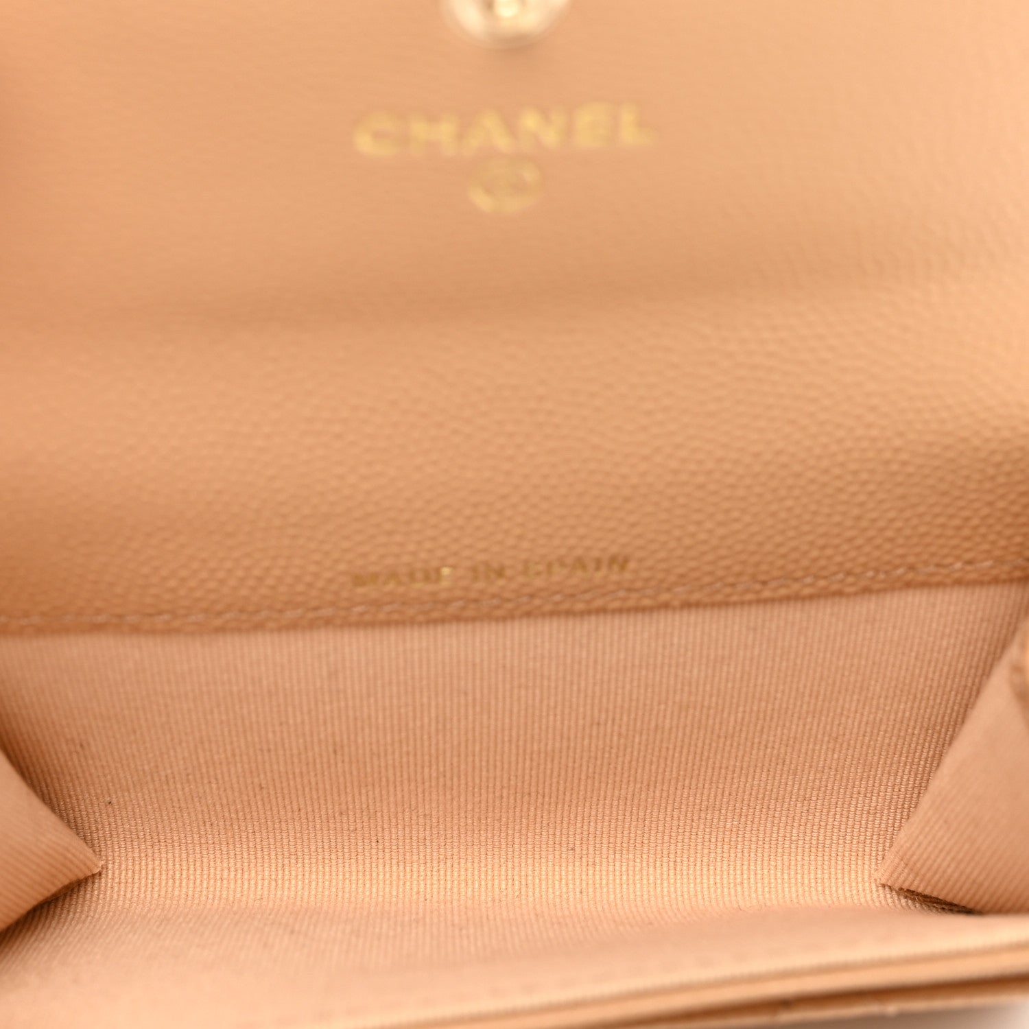 Chanel Shiny Caviar Enamel Quilted CC Flap Card Holder Beige 5 of 9