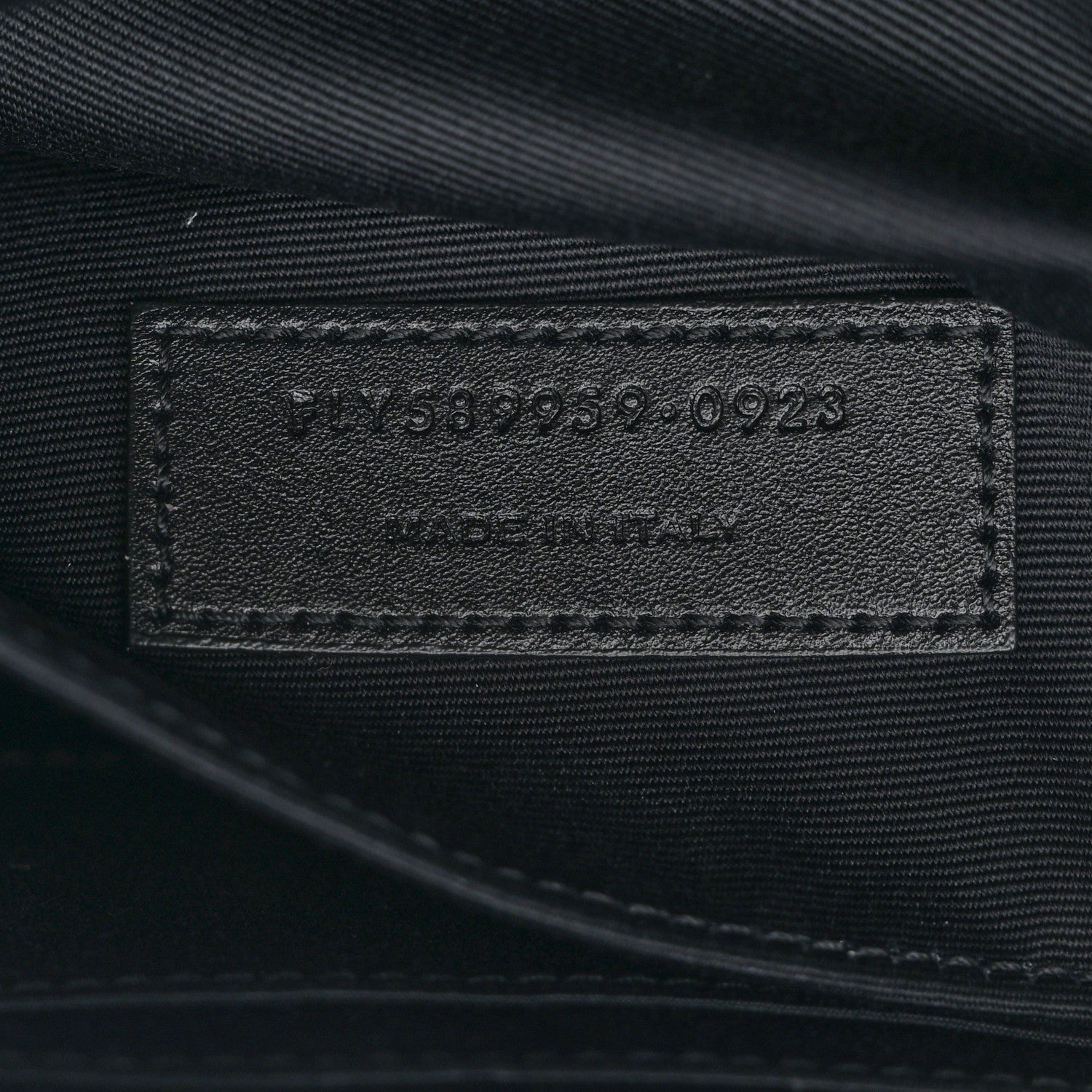 Saint Laurent Grain De Poudre Monogram Belt Bag Black 7 of 13