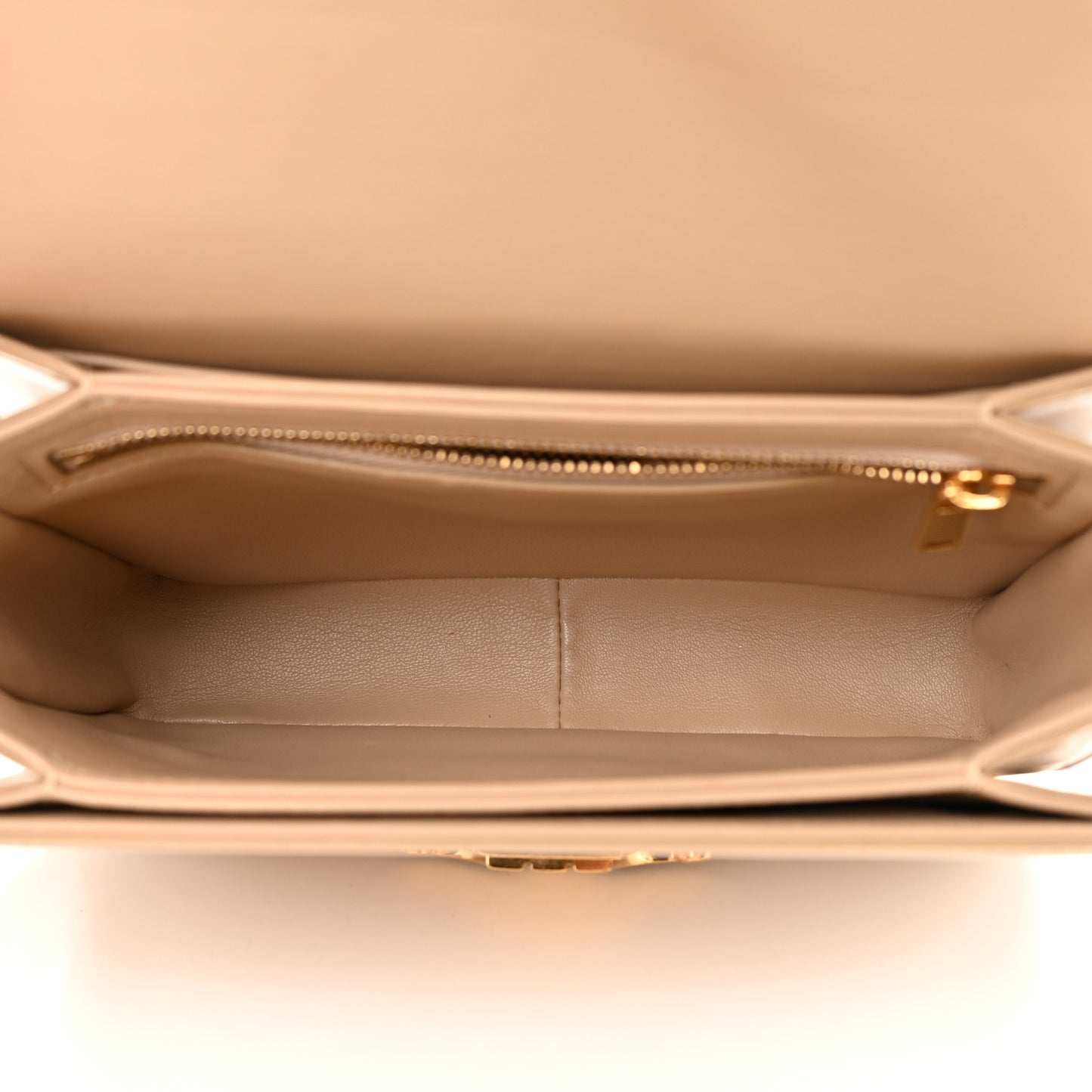 Shiny Calfskin Teen Triomphe Nude