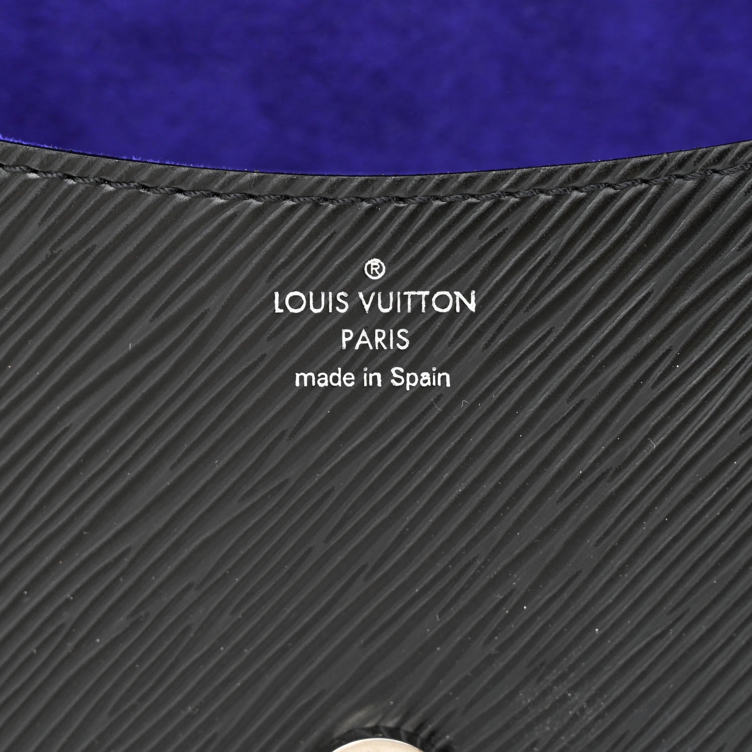 Louis Vuitton Epi Buci Crossbody Black 6 of 10