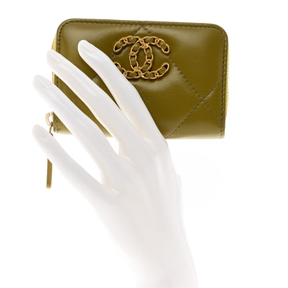 Chanel Lambskin Quilted 19 Zip Around Coin Purse Wallet Green 3 of 8