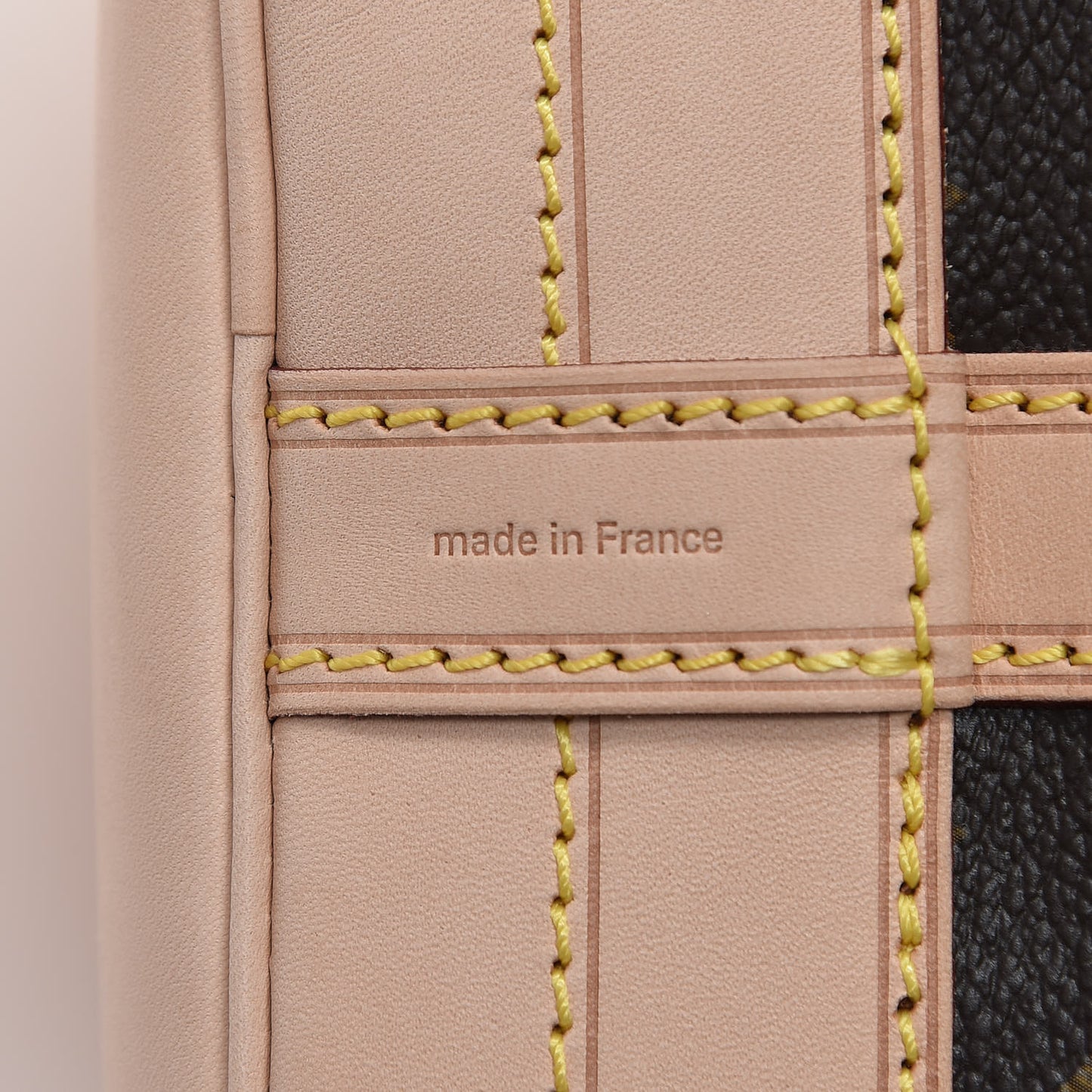 Monogram Noe