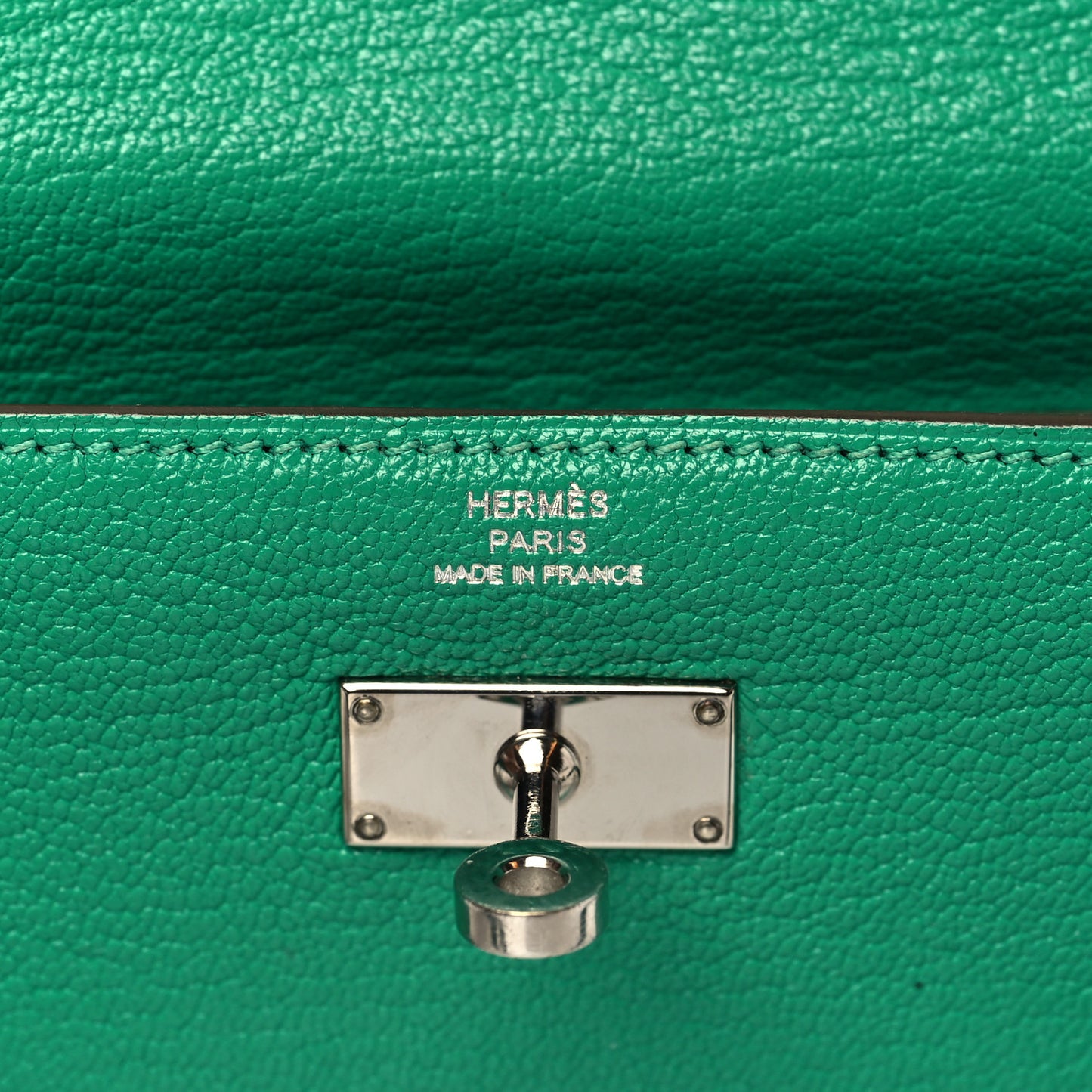Chevre Mysore Kelly Longue Wallet Menthe