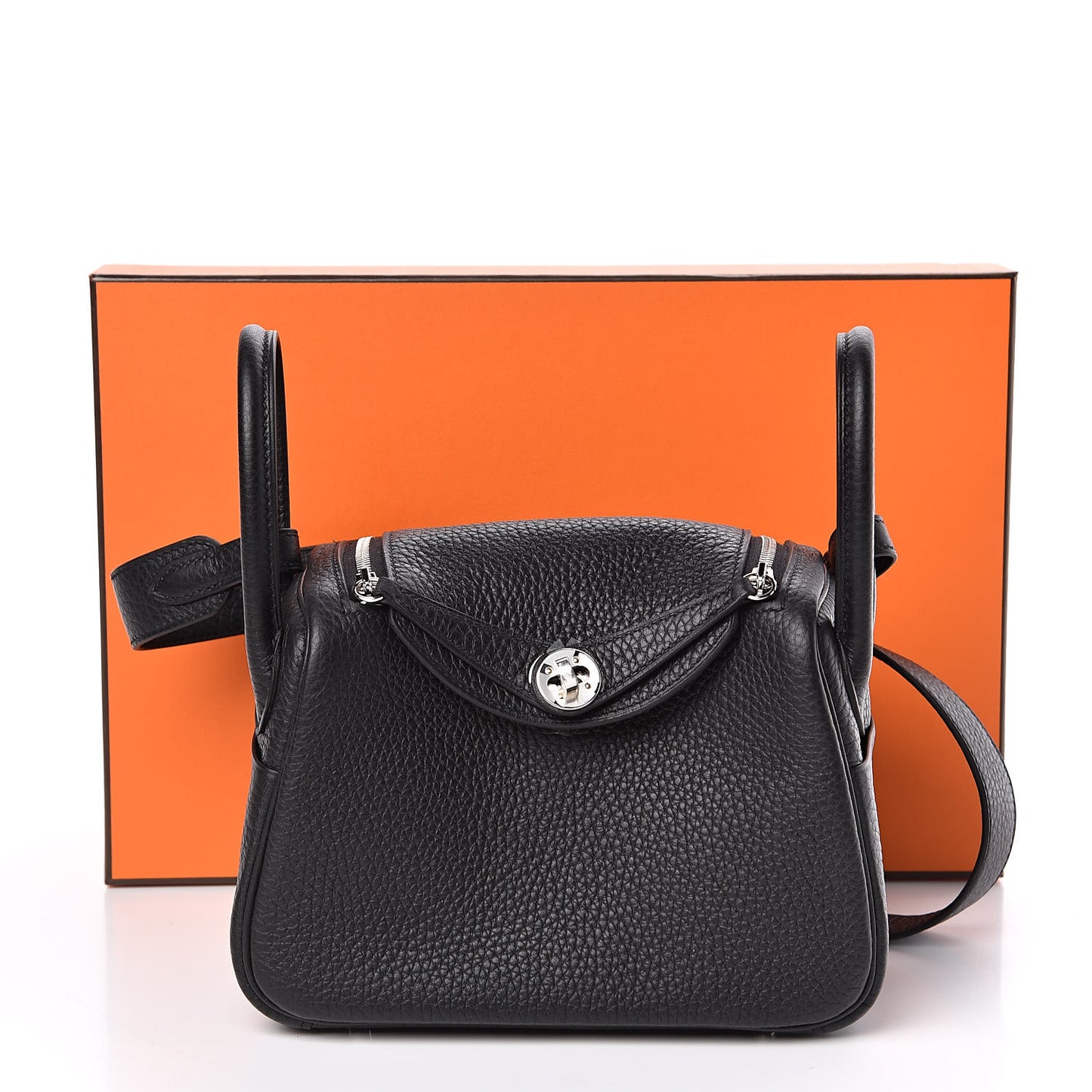 Taurillon Clemence Mini Lindy 20 Black