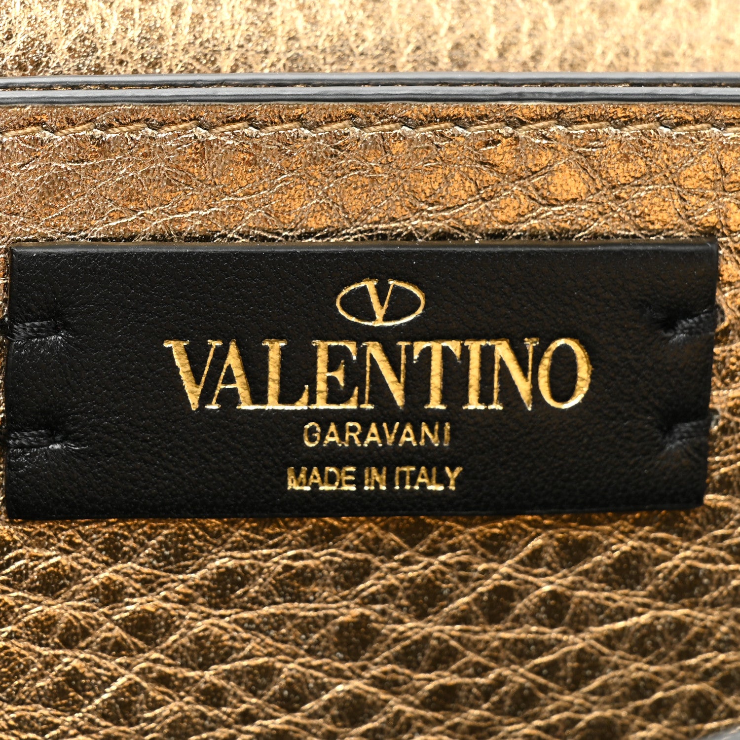 Valentino Garavani Pebbled Calfskin Rockstud Flap Wallet On Chain Soft Gold 9 of 13
