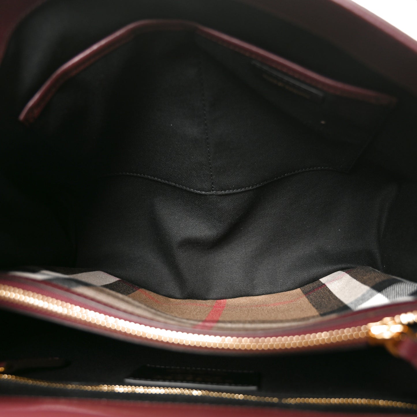 Derby Calfskin House Check Medium Camberley Mahogany Red