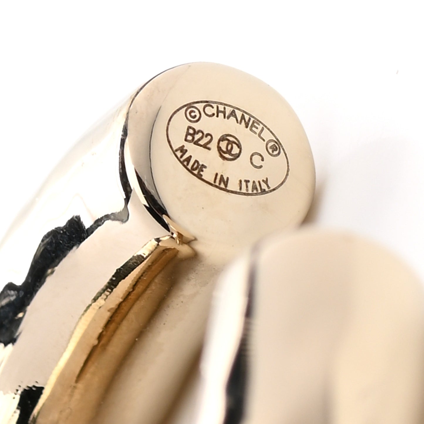 Metal Large CC Earrings Light Gold