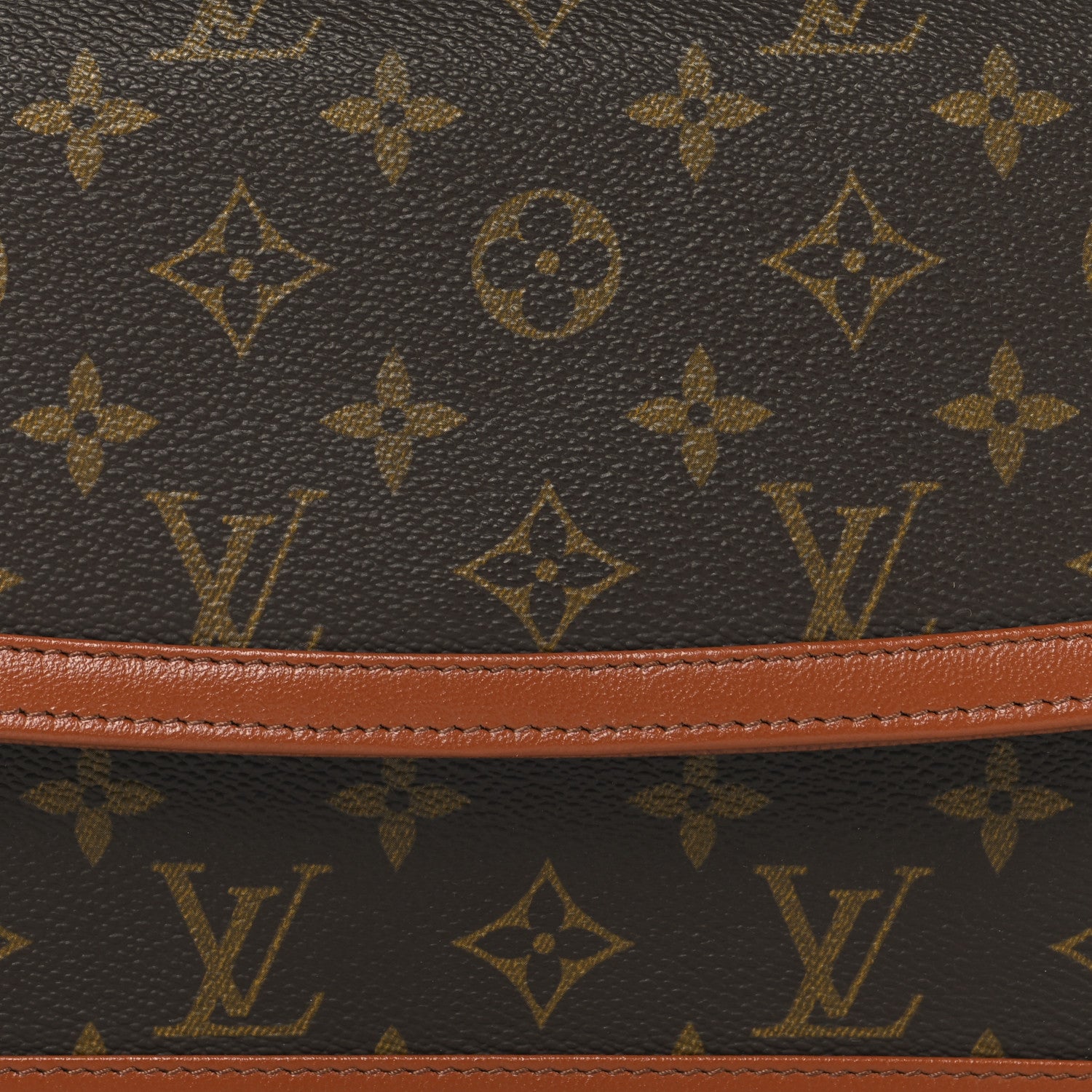 Louis Vuitton Monogram Pochette Dame 29 7 of 9