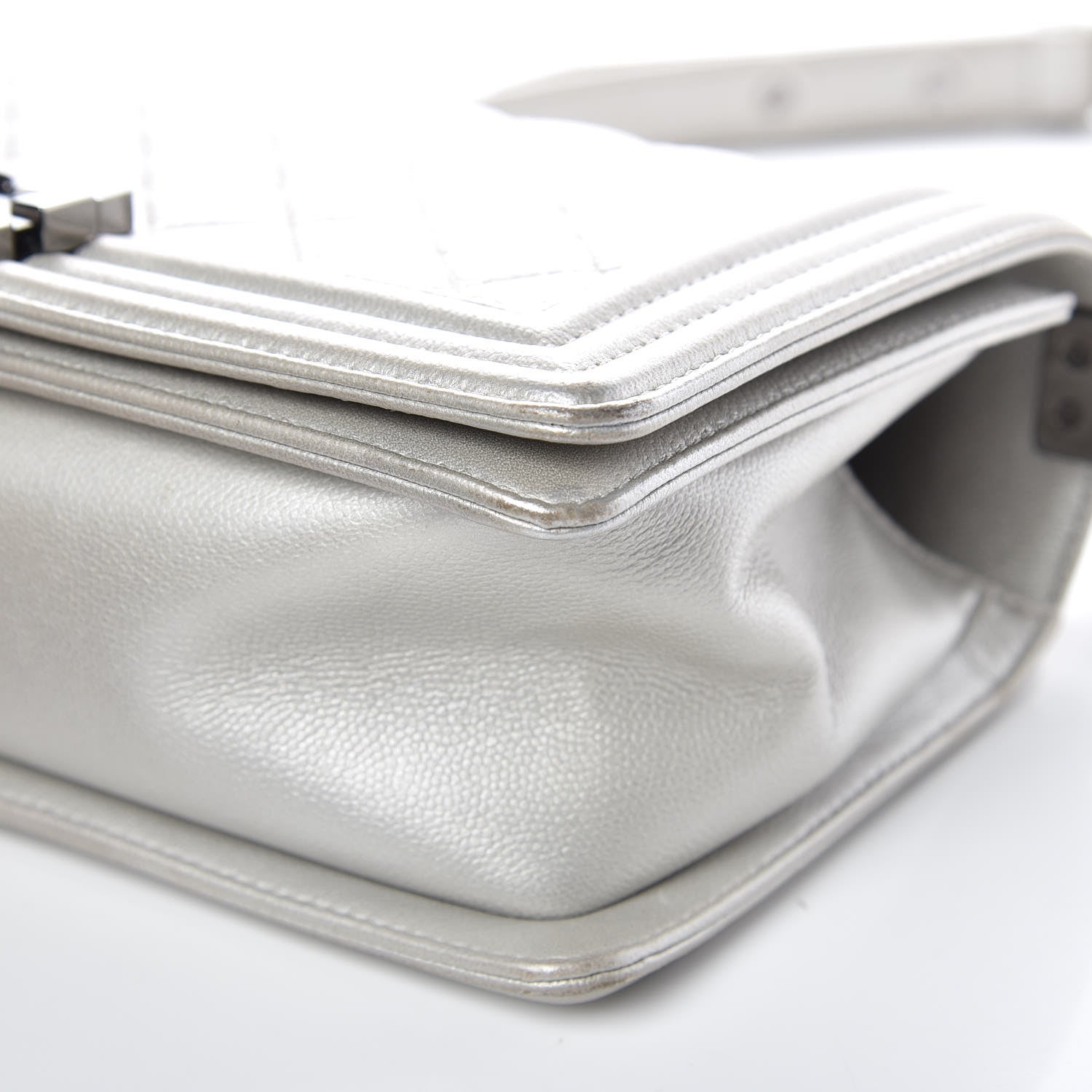 Chanel Metallic Caviar Quilted Medium Boy Flap Silver 9 of 15