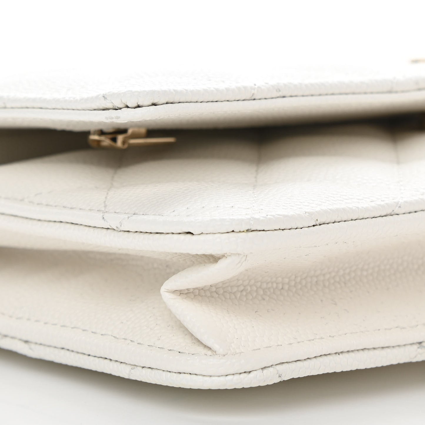Caviar Quilted Wallet On Chain WOC White
