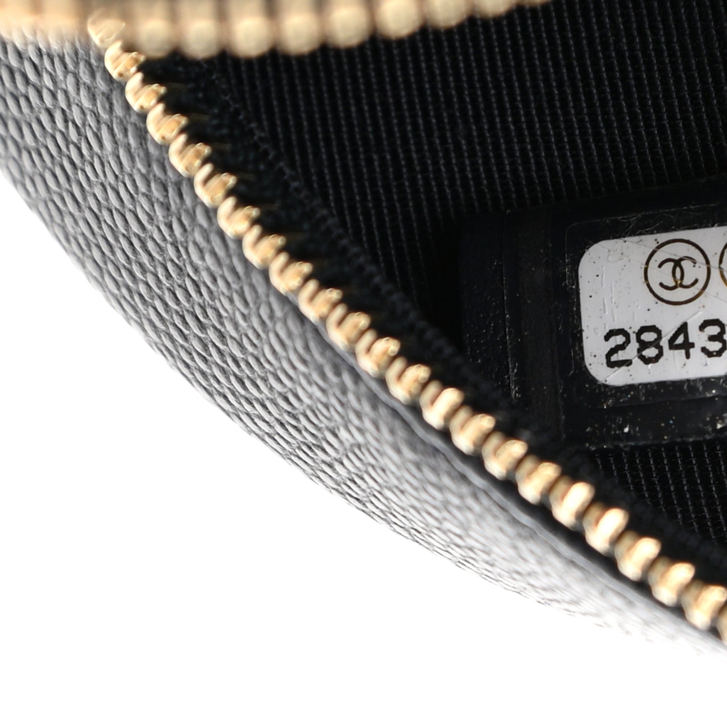 Caviar Quilted Round Clutch With Chain Black