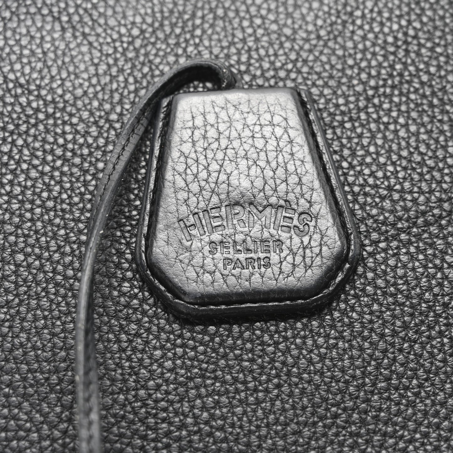Taurillon Clemence Silkycity 33 Black