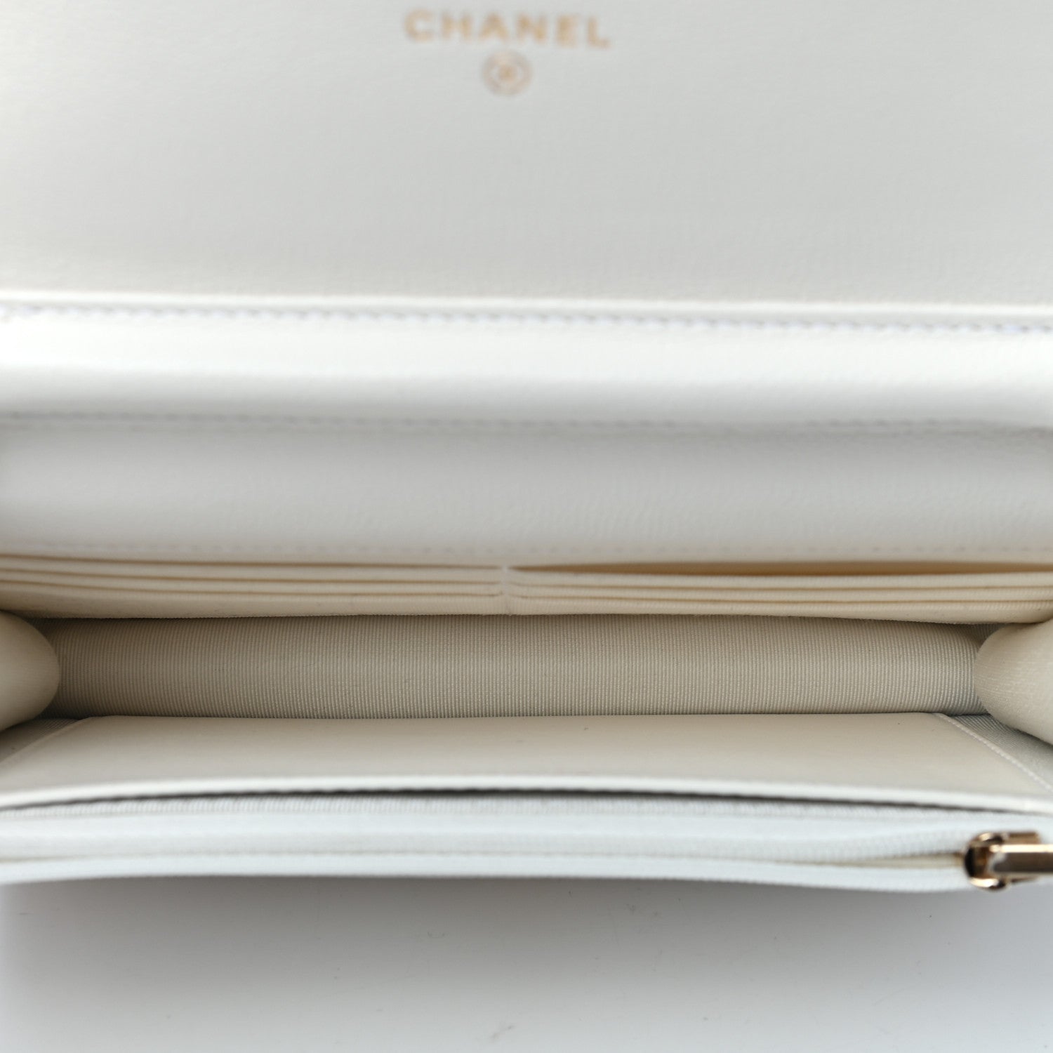 Chanel Caviar Quilted Wallet On Chain WOC White 5 of 10