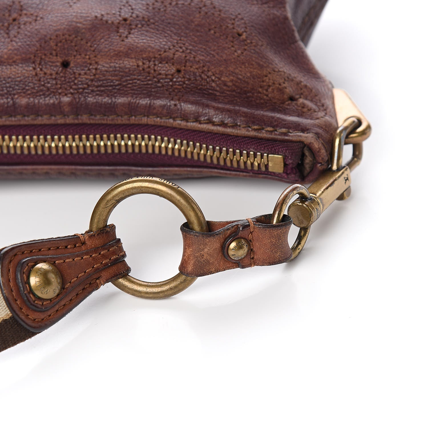 Louis Vuitton Mahina Onatah Pochette Aubergine 10 of 18