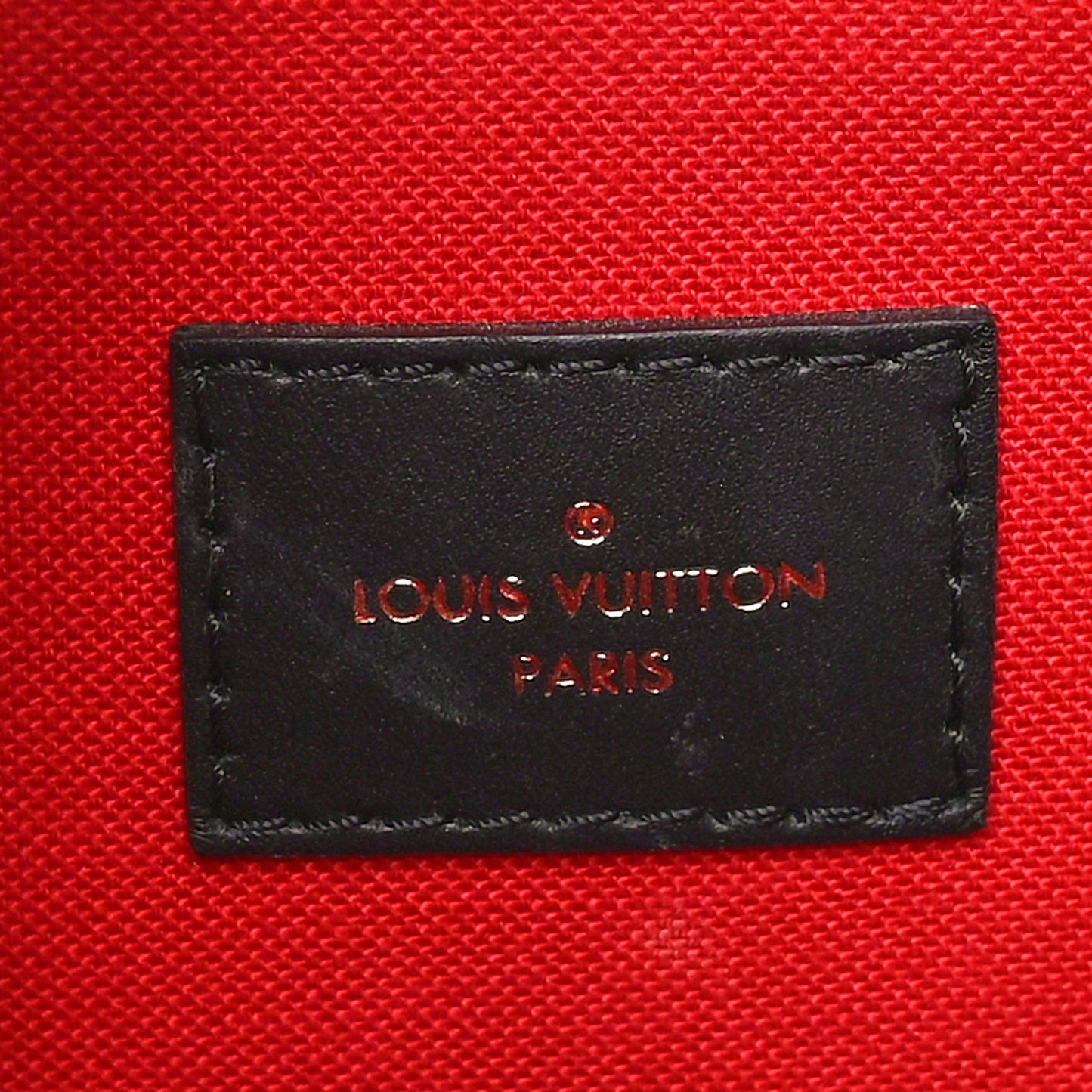 Reverse Monogram Giant Onthego PM