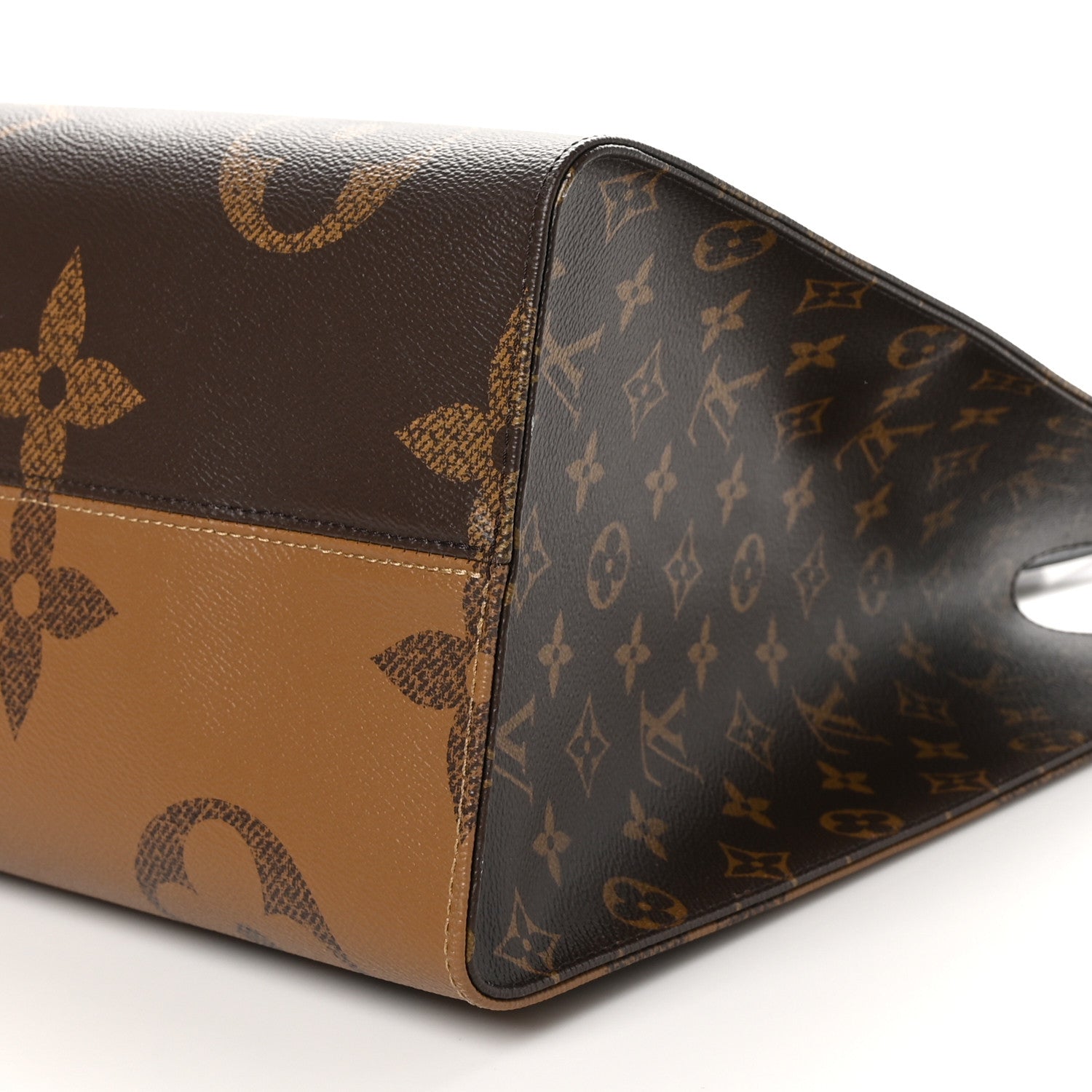 Louis Vuitton Reverse Monogram Giant Onthego GM 10 of 10