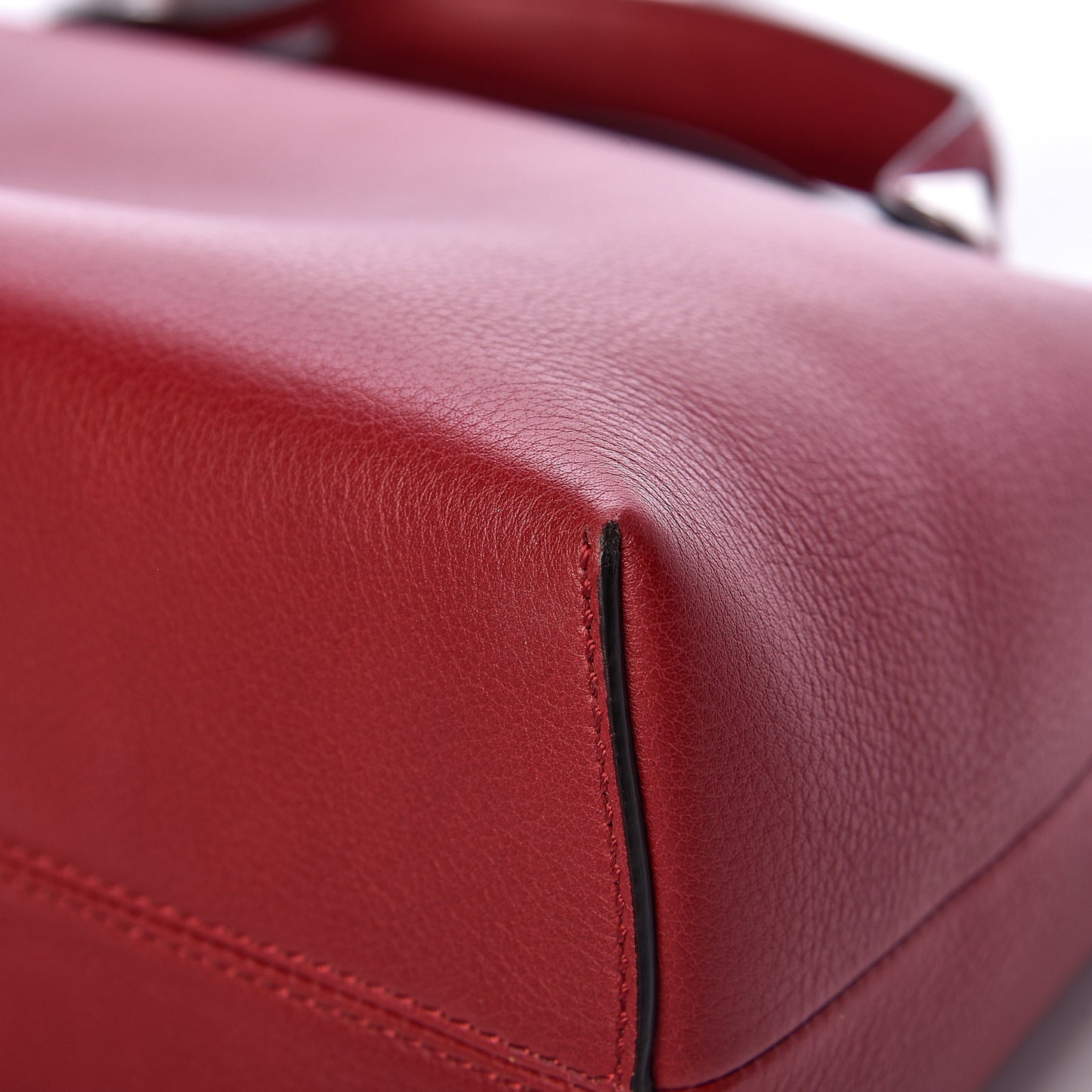 Vitello Dolce Marmol Medium By The Way Boston Bag Ciliegia