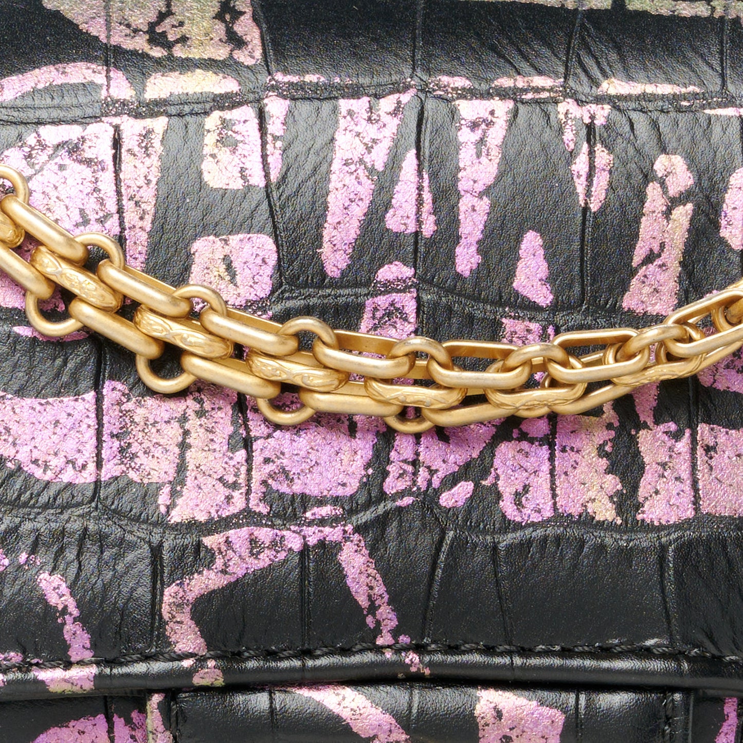 Calfskin Crocodile Embossed Graffiti 2.55 Mini Cocodile Reissue Flap Black Pink