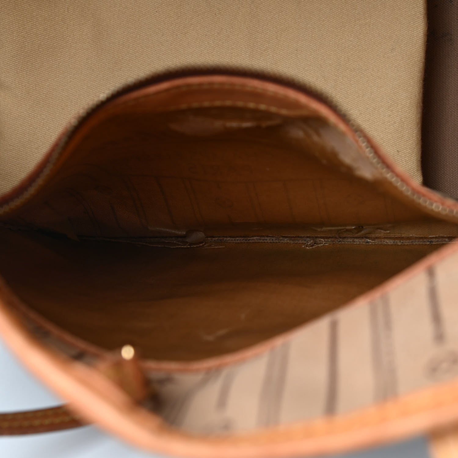 Louis Vuitton Monogram Neverfull MM 10 of 12