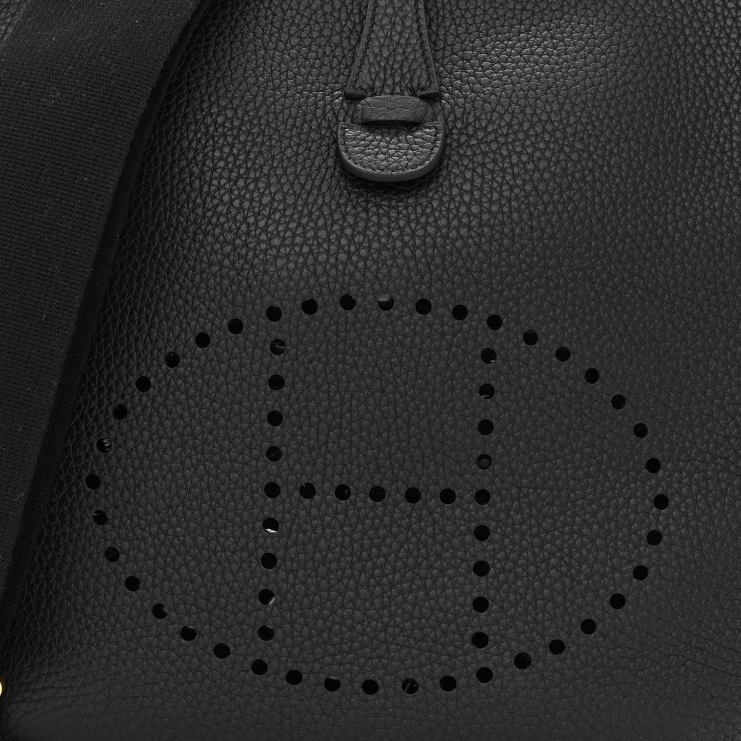 Taurillon Clemence Evelyne III PM Black