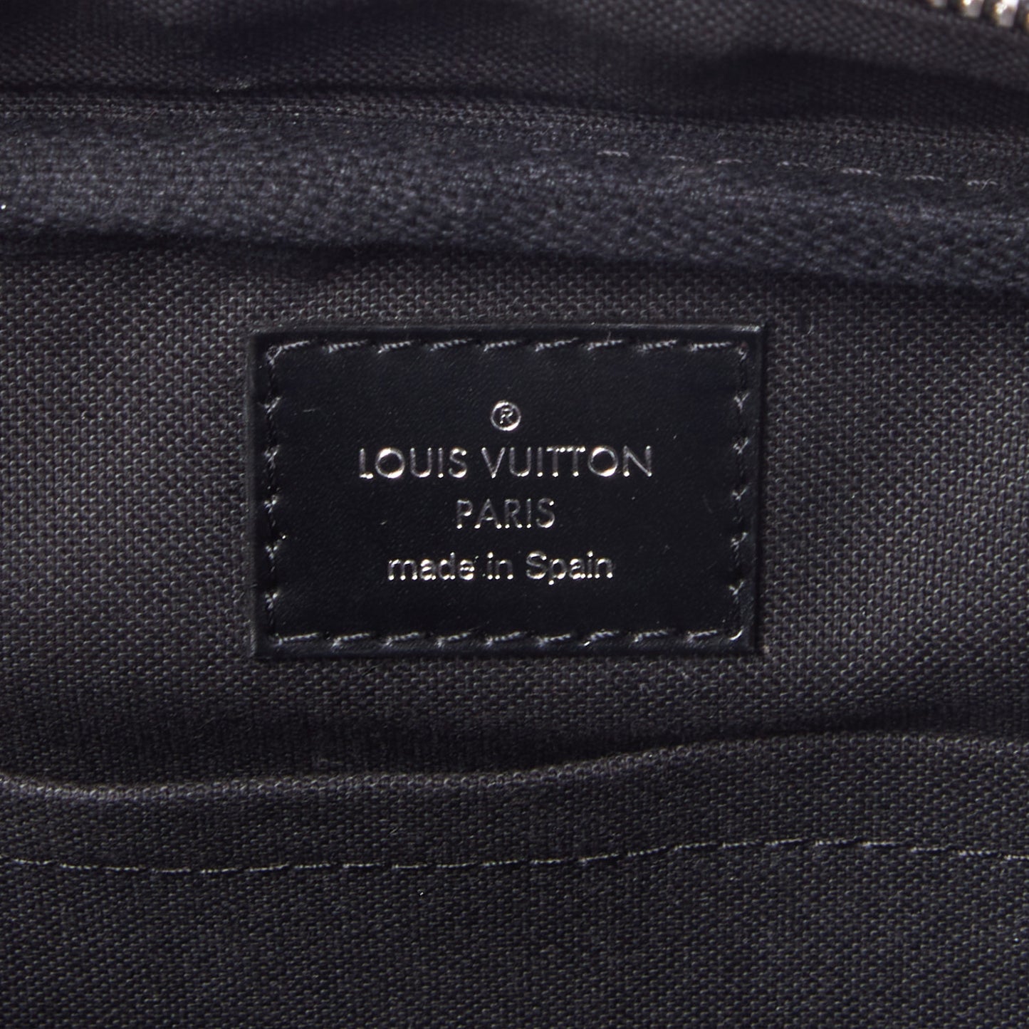 Damier Graphite Ambler