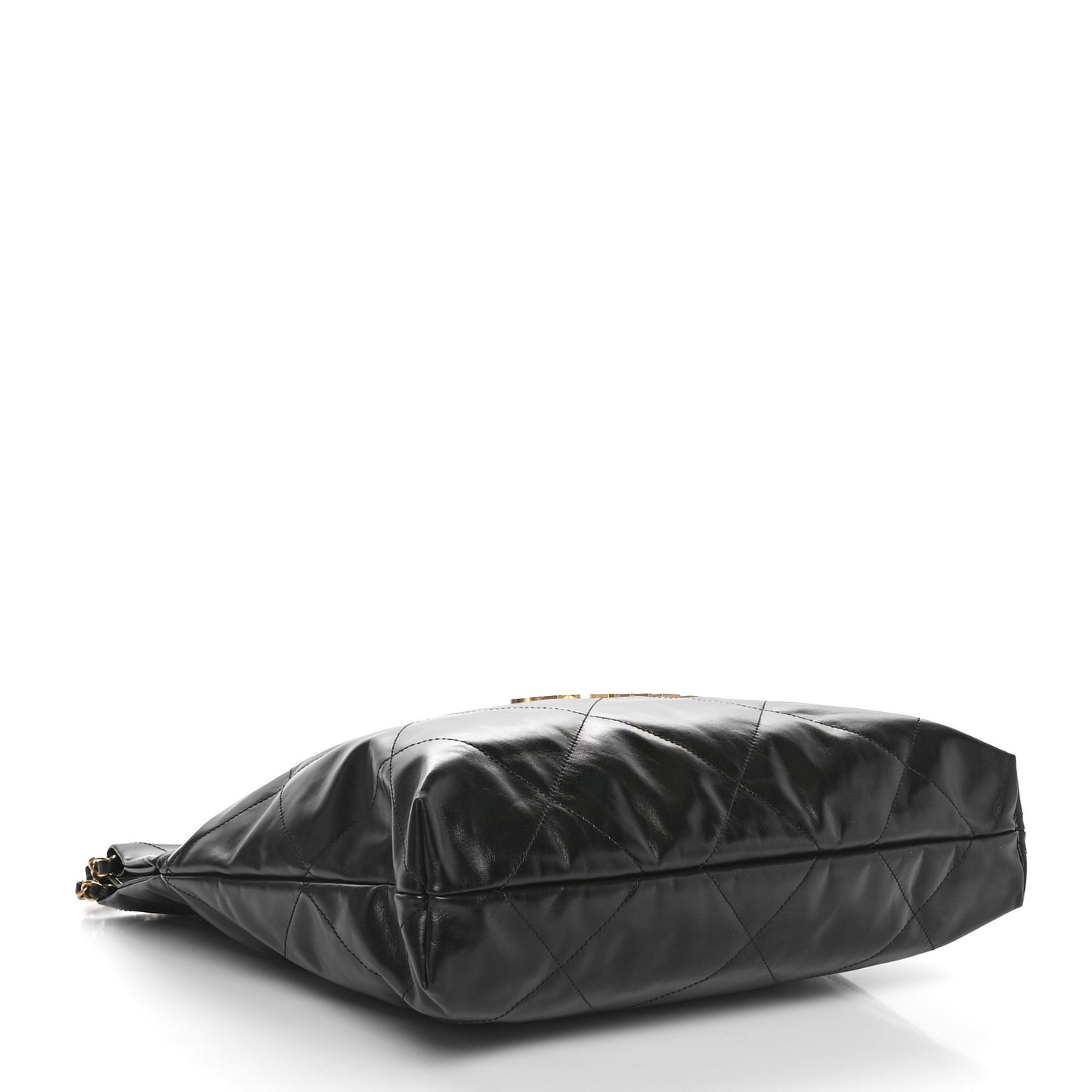 Shiny Calfskin Quilted Chanel 22 Black