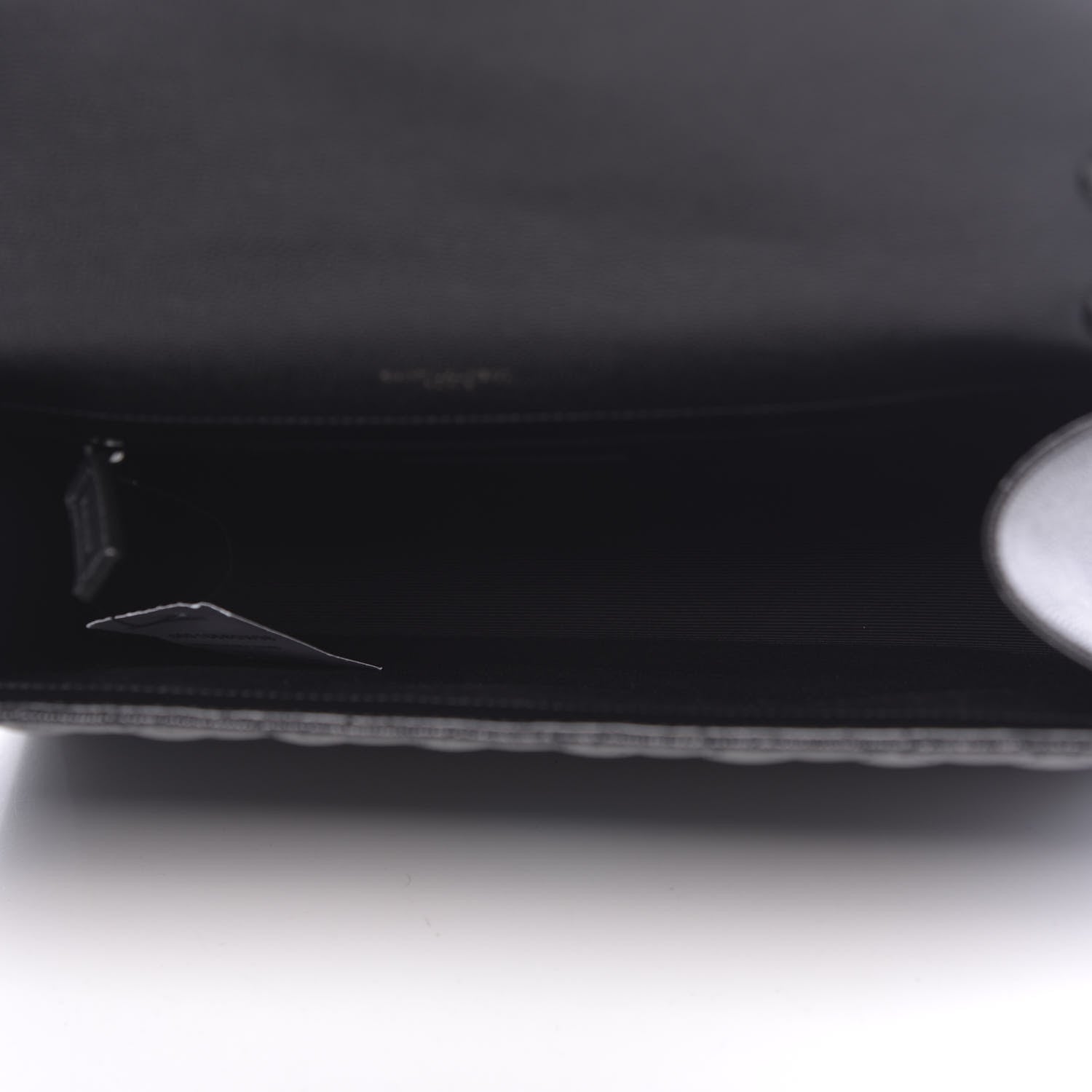 Saint Laurent Grain De Poudre Textured Mixed Matelasse Large Triquilt Monogram Monochrome Satchel Black 5 of 9