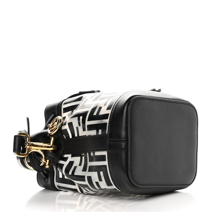 Fendi TPU FF Vitello Grace F is Fendi Mini Mon Tresor Bucket Bag Black 4 of 9