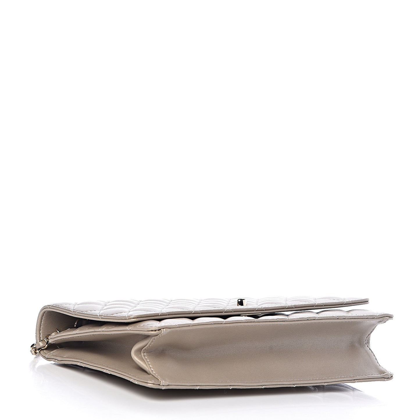 Lambskin Quilted Fantasy Pearl Flap Light Gold
