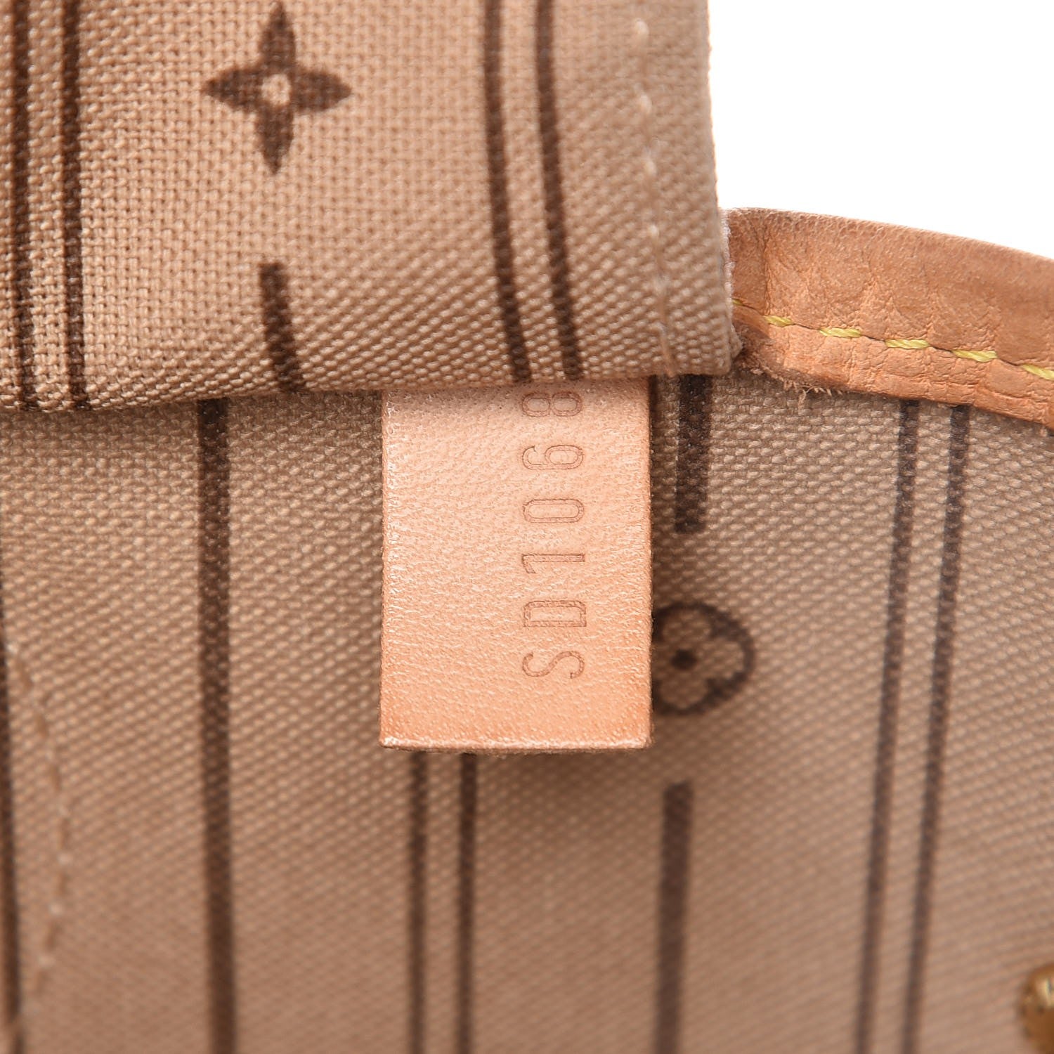 Louis Vuitton Monogram Neverfull MM 7 of 17