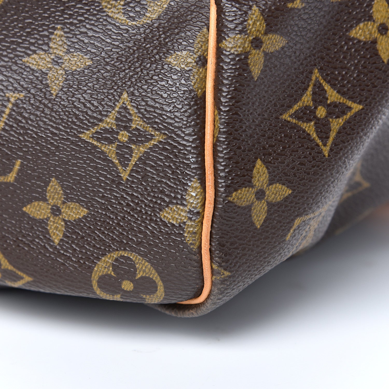 Louis Vuitton Monogram Keepall Bandouliere 45 12 of 20