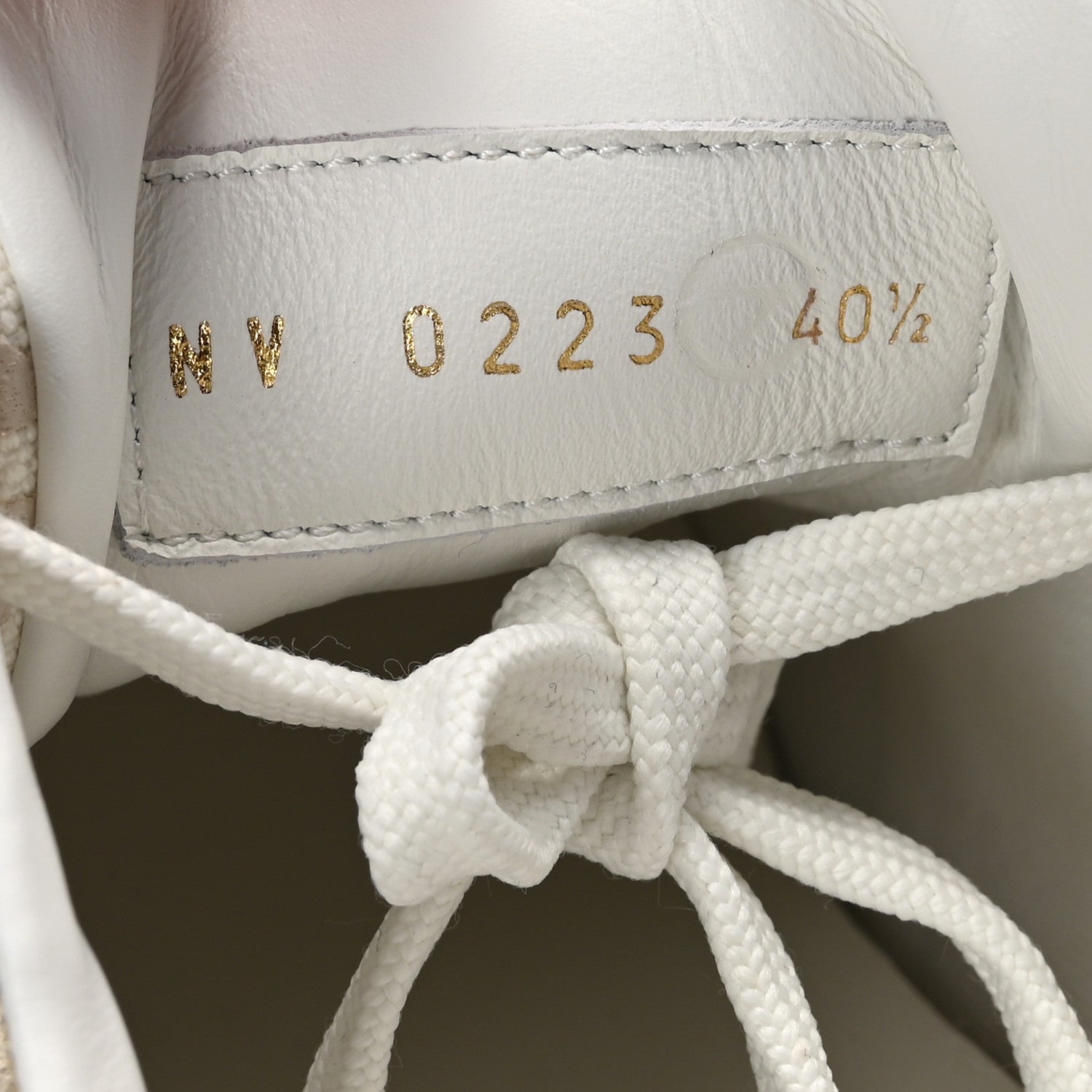 Louis Vuitton Monogram Calfskin Run Away Sneakers 40.5 Beige Gold 9 of 9