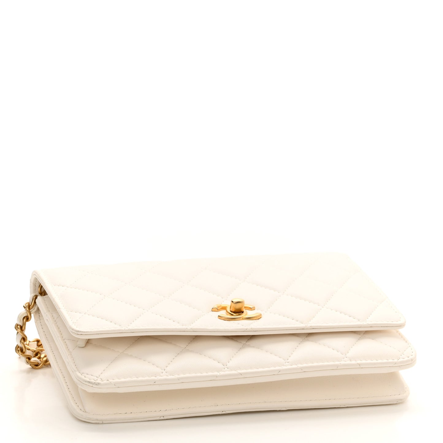 Lambskin Quilted CC Pearl Crush Wallet on Chain WOC White