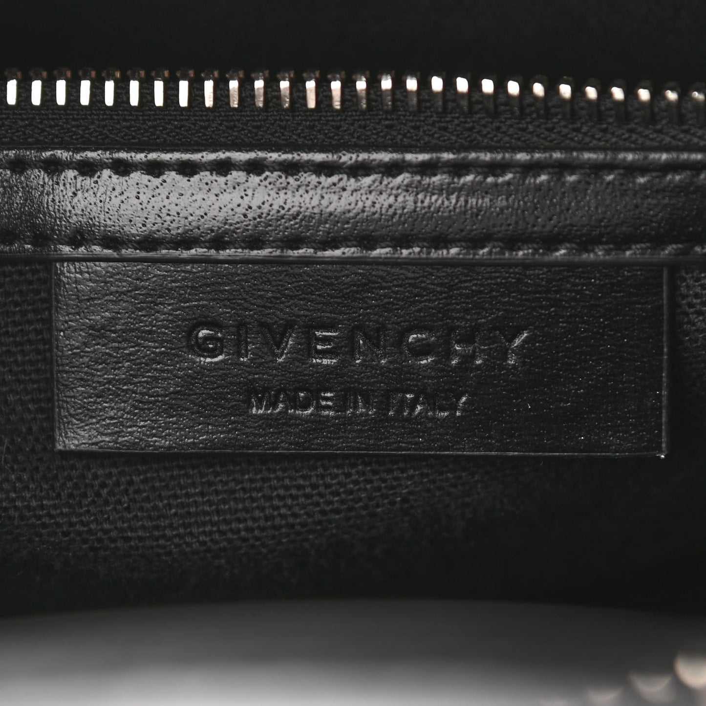 Shiny Lord Calfskin Small Antigona Black