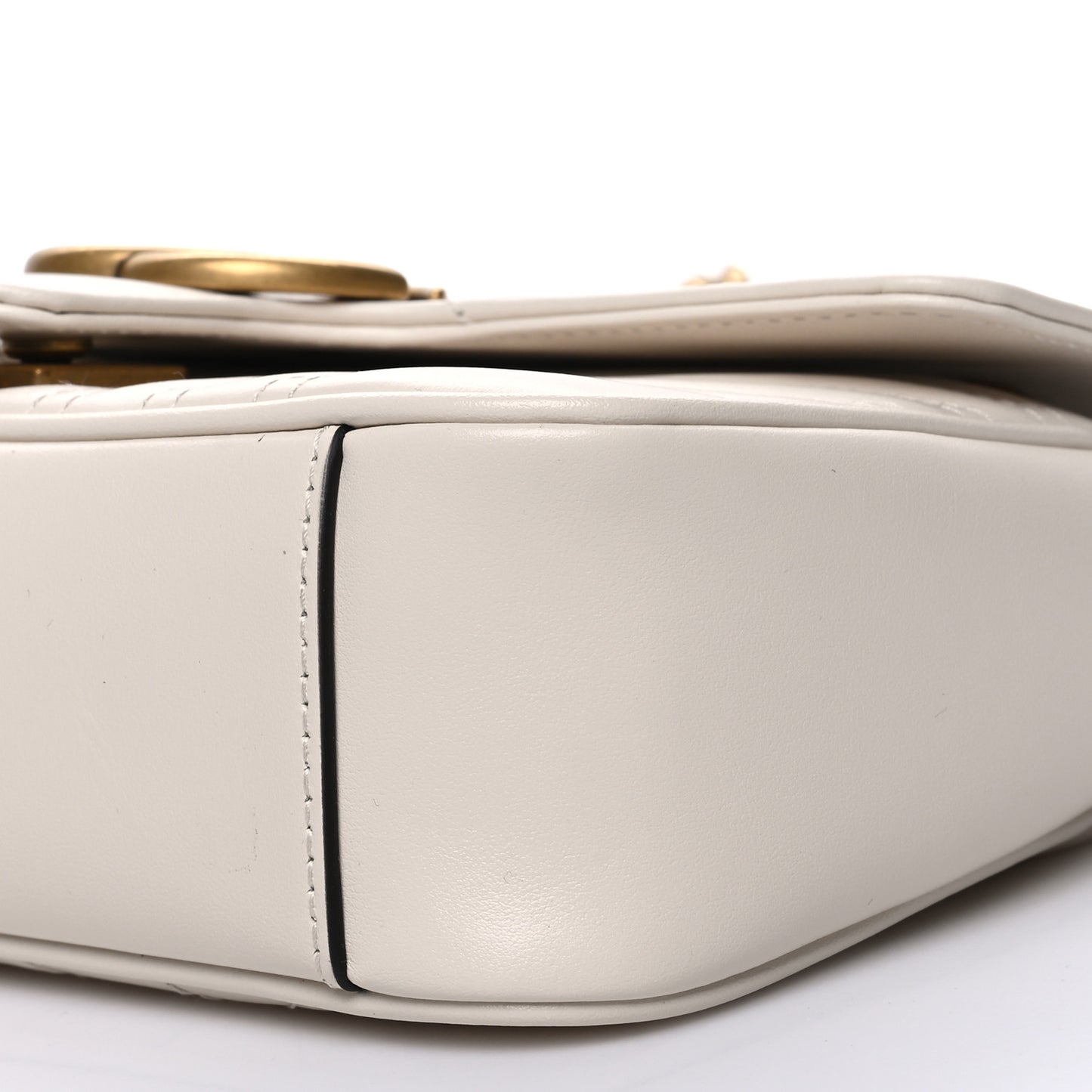 Calfskin Matelasse Mini GG Marmont Shoulder Bag White